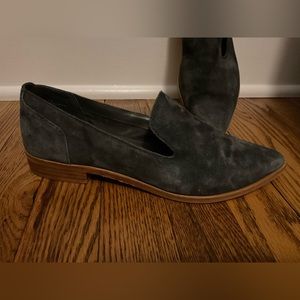 Treasure & Bond Flats (dark grey)